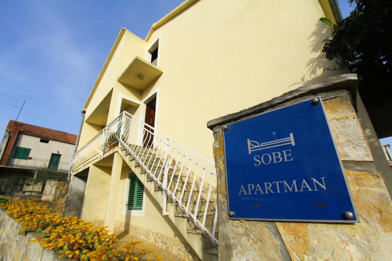 Apartments Gaja Green Ap Sveti Filip i Jakov Kültér fotó