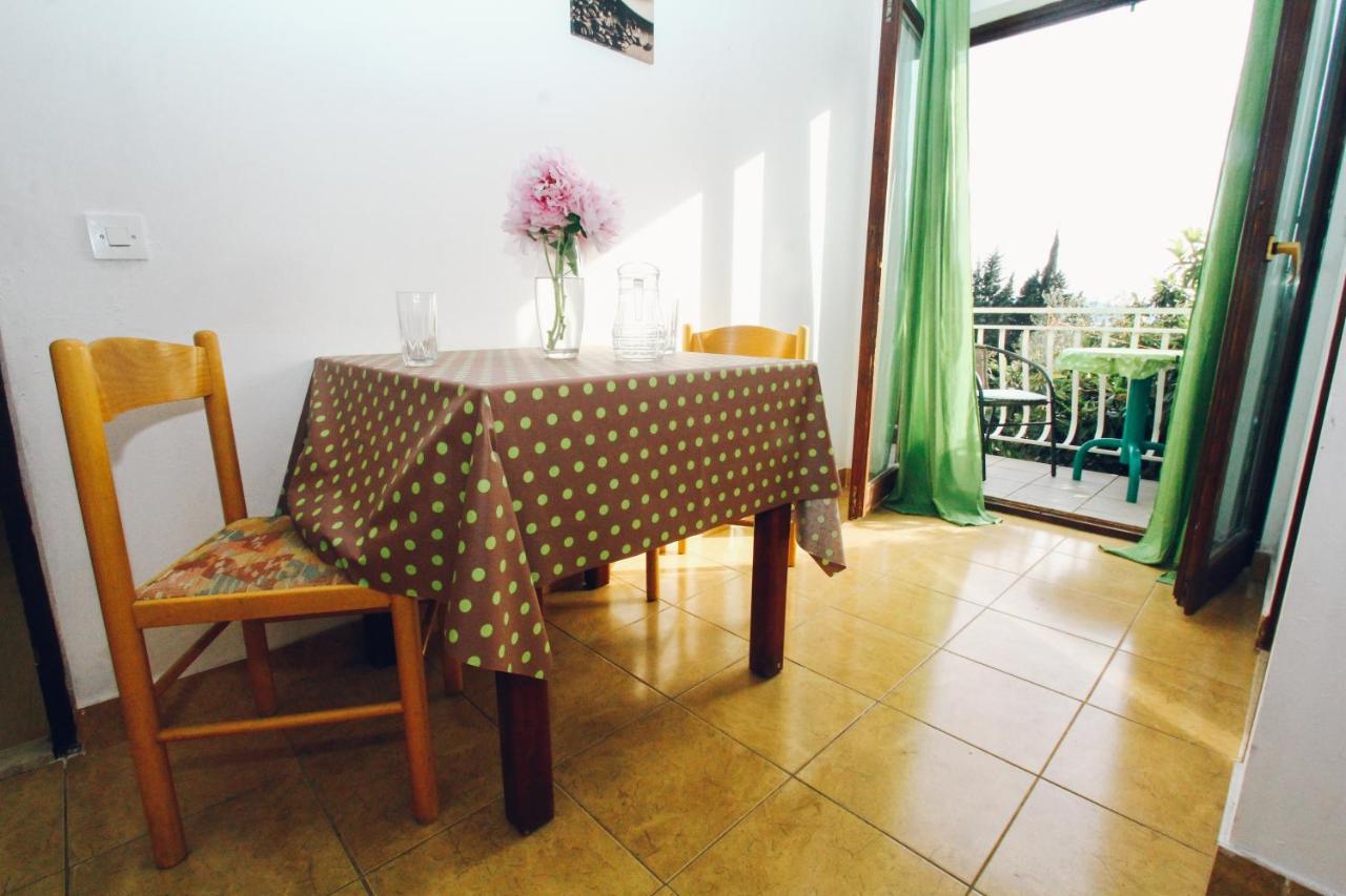 Apartments Gaja Green Ap Sveti Filip i Jakov Kültér fotó