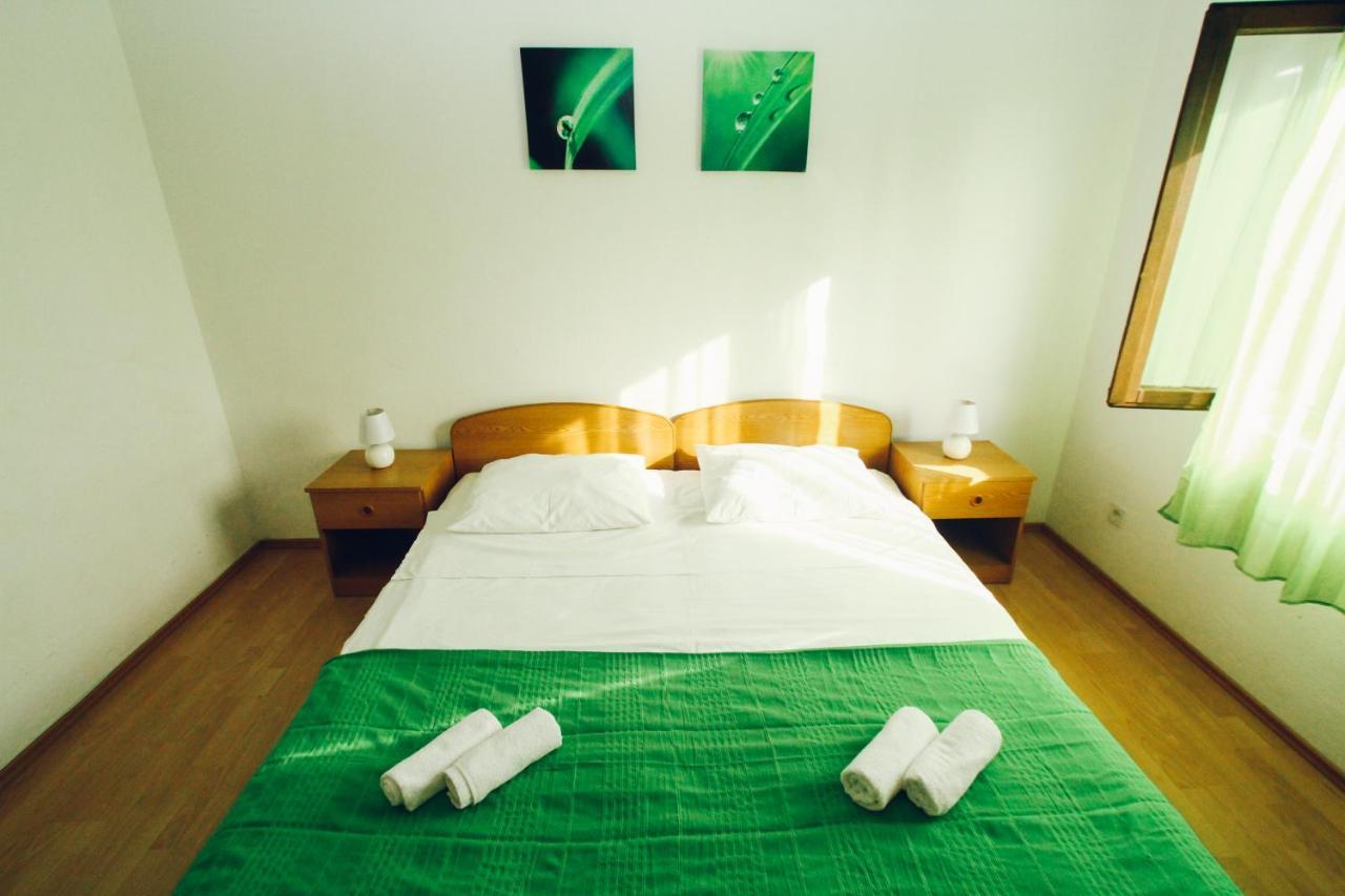 Apartments Gaja Green Ap Sveti Filip i Jakov Kültér fotó